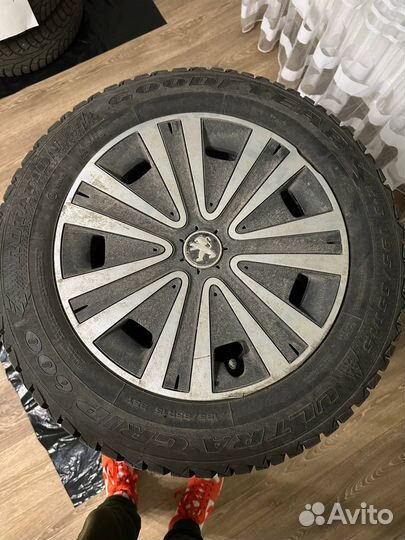 Колеса в сборе r15 зимние на резине Goodyear