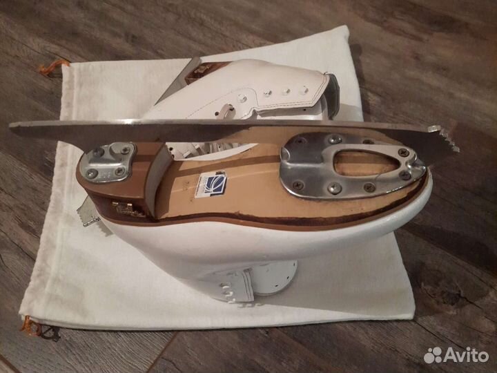 Фигурные коньки risport excellence 240