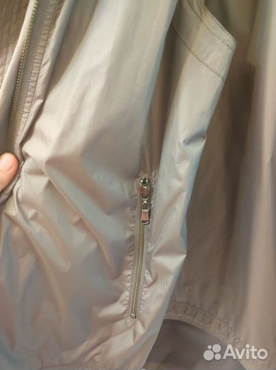 Ветровка Giovanni Botticelli новая с капюшоном