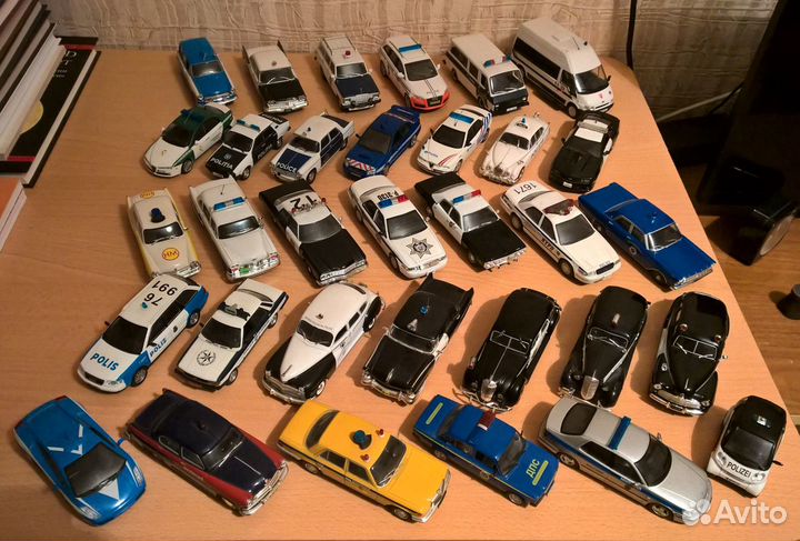 Полицейские и милицейские машины коллекция 34 штук