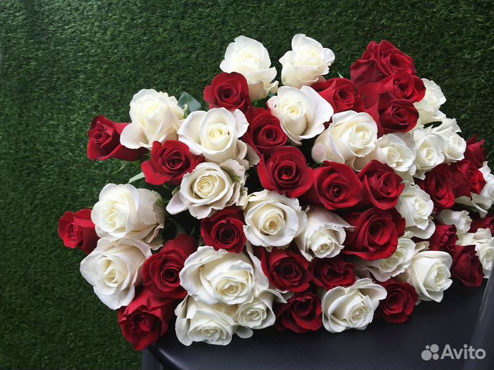 Букет 47 роз Эквадор (50 см)