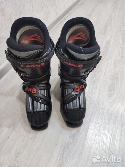 Горнолыжные ботинки