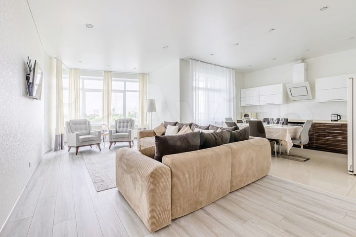 3-к. квартира, 102,5 м², 12/19 эт.