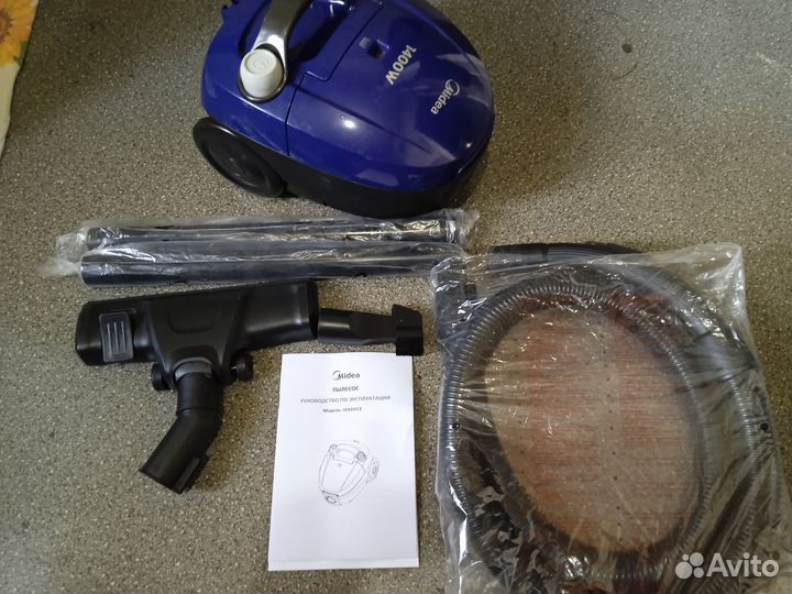 Пылесос Midea