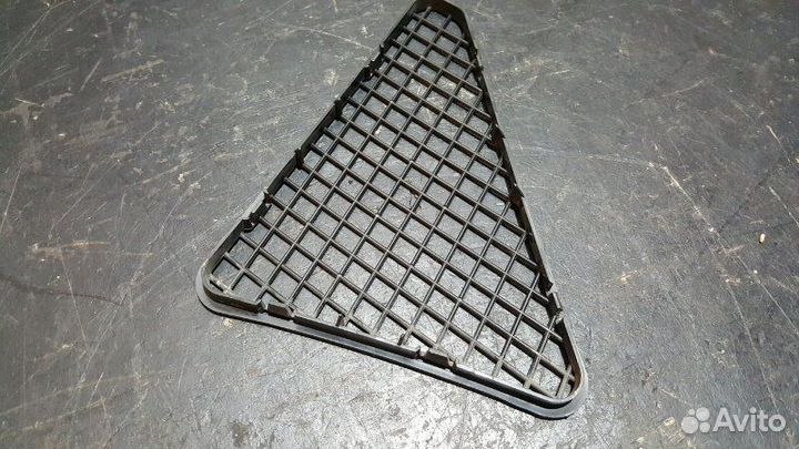 Решетка вентиляционная Audi Q7 4L 4.2 BAR 06