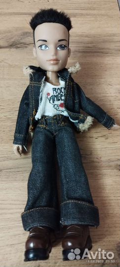 Кукла Bratz