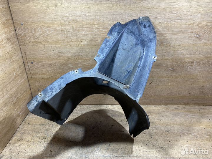 Сапожок передний левый VW Passat B6 1704383