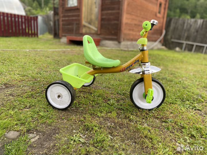 Детский трехколесный велосипед
