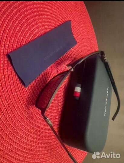 Солнцезащитные очки мужские tommy hilfiger