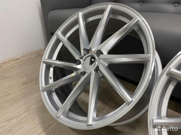 Диски серебро CVT R19 5x114.3 на Kia Mazda Toyota