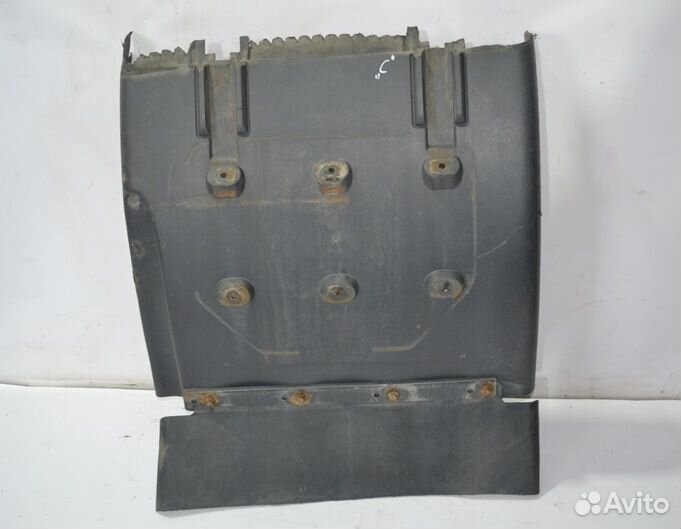 Крыло ведущего моста, заднее правое scania G-serie