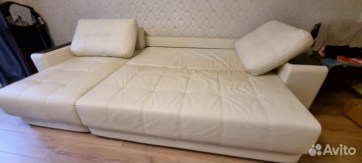 Угловой диван
