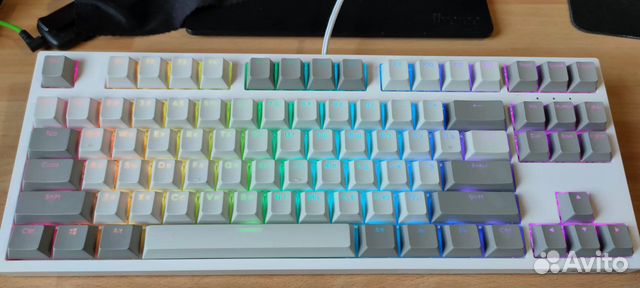 Red Square Keyrox TKL Classic White