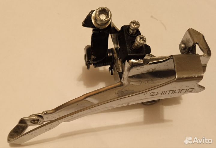 Переключатель передний для шоссейного велосипеда