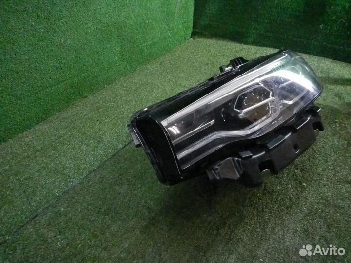 Фара левая BMW X7