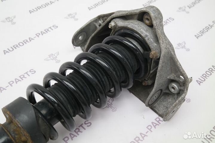 Стойка амортизационная audi Q7 2009-2015