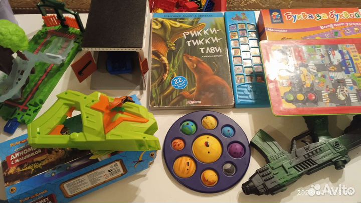 Развивающие игрушки пакетом