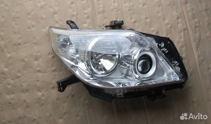 Фара правая для toyota Land Cruiser Prado