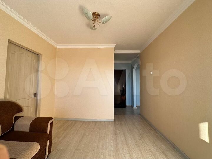 3-к. квартира, 50 м², 5/9 эт.