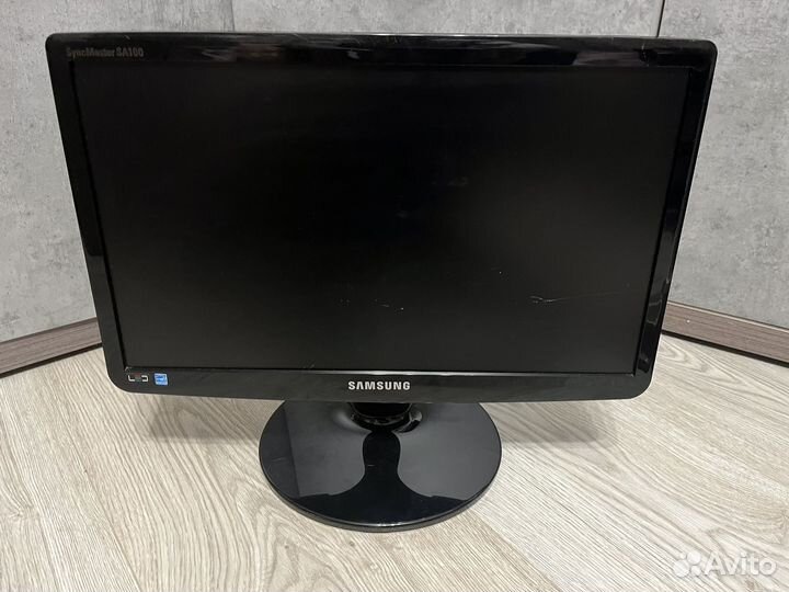 Монитор Samsung s19a100n