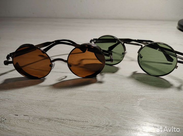 Солнцезащитные очки круглые