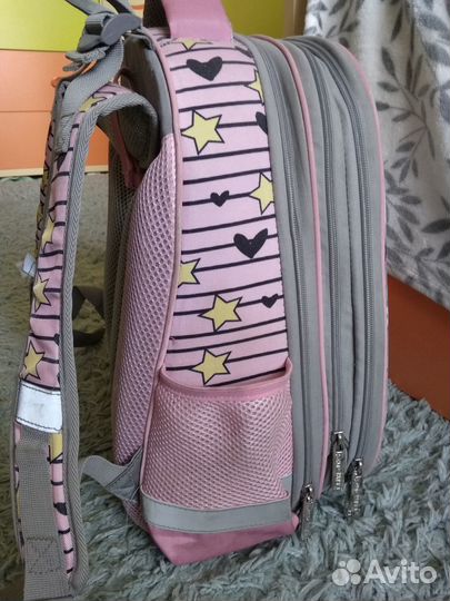 Ранец школьный для девочки