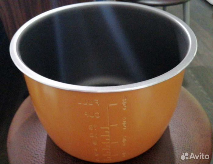 Чаша для мультиварки универсальная 6л (r.e.b.6)