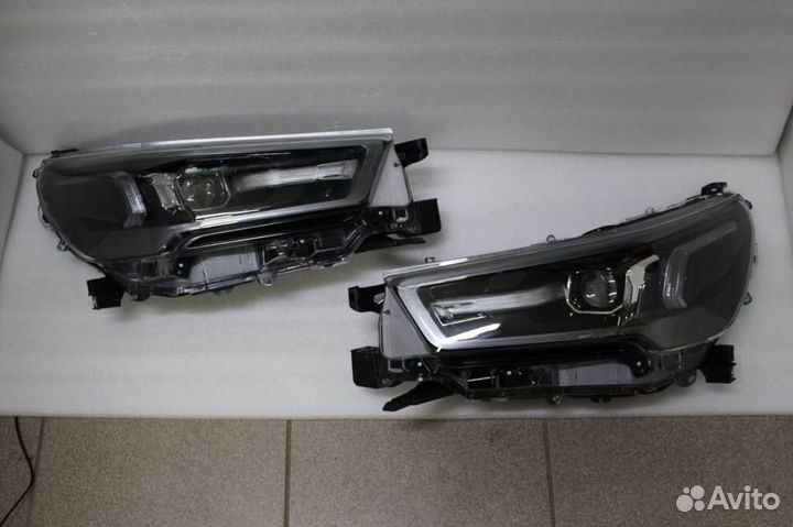 Hilux Pick Up 2015+ Рестайлинг в 2020 Rocco A4EF4