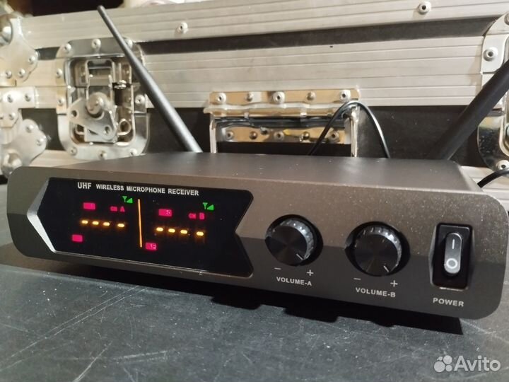 Вокальная радиосистема, радиомикрофон Starter M-2