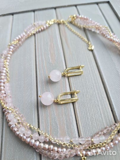 Чокер и серьги с розовым кварцем