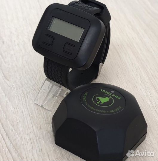 Комплект часы официанта и кнопка вызова персонала