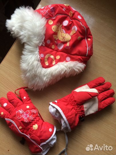 Комплект шапка и перчатки