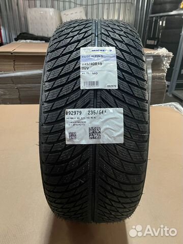 Michelin Pilot Alpin 5 245/40 R19 98V