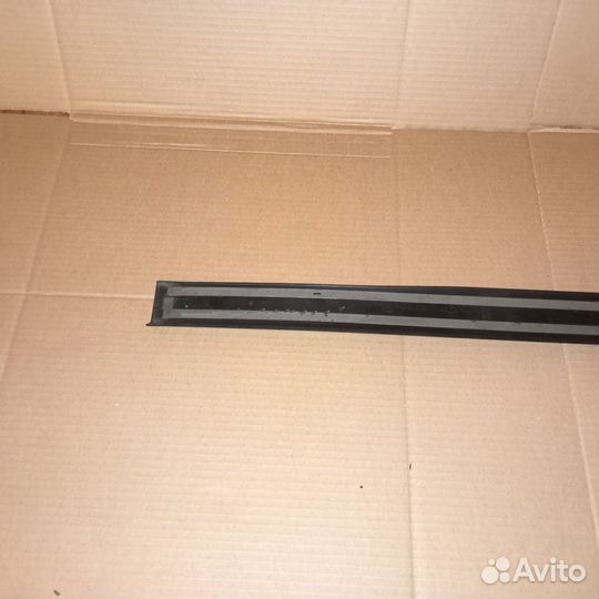 Накладка на порог Audi A3 2008 8P4853491A Левая