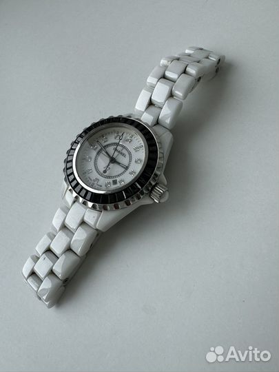 Часы женские chanel J12 Ceramic