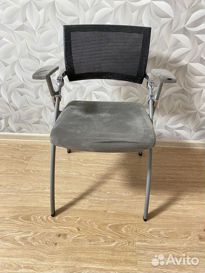 Компьютерный стул