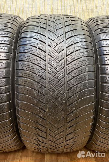 Bridgestone Blizzak LM-001 265/50 R19