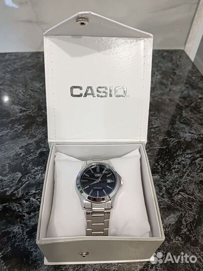 Часы casio quartz