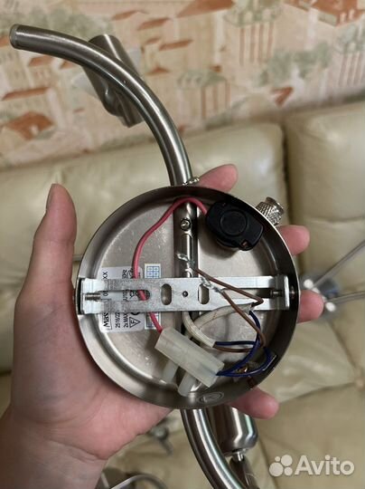 Светильник потолочный люстра) и 3 бра комлект