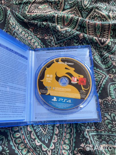Диски на ps4 mortal kombat 11