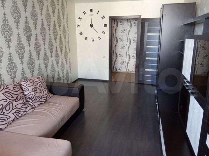 3-к. квартира, 83 м², 9/17 эт.