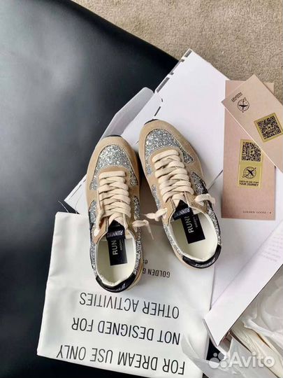 Кроссовки golden goose женские