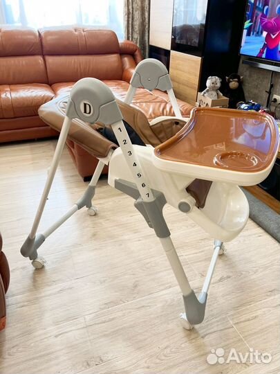 Стульчик для кормления