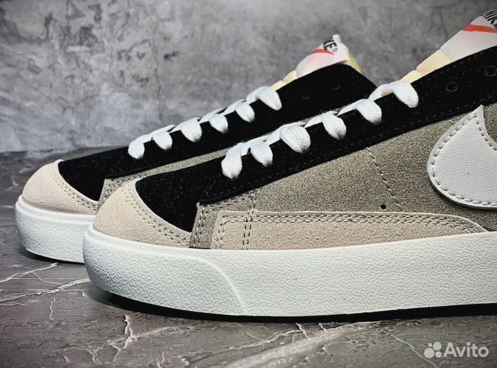 Кроссовки Nike Blazer