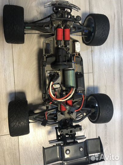 Traxxas e revo 1:10