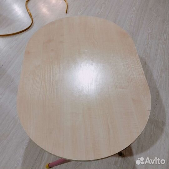 Детский столик