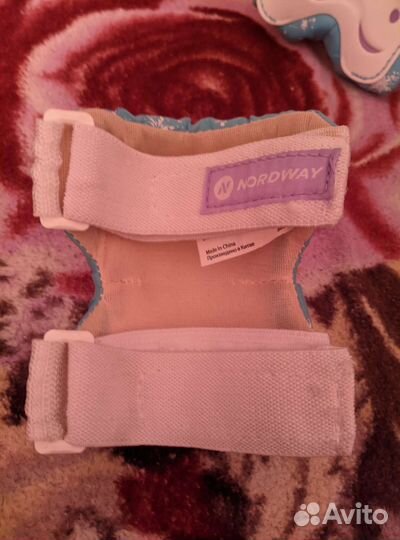 Продаются детские налокотники б/у фирмы Norway