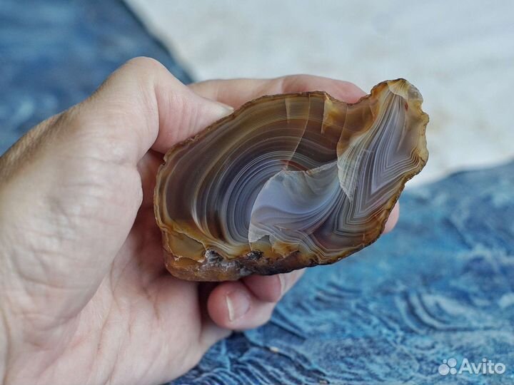 Агат камень горбушка