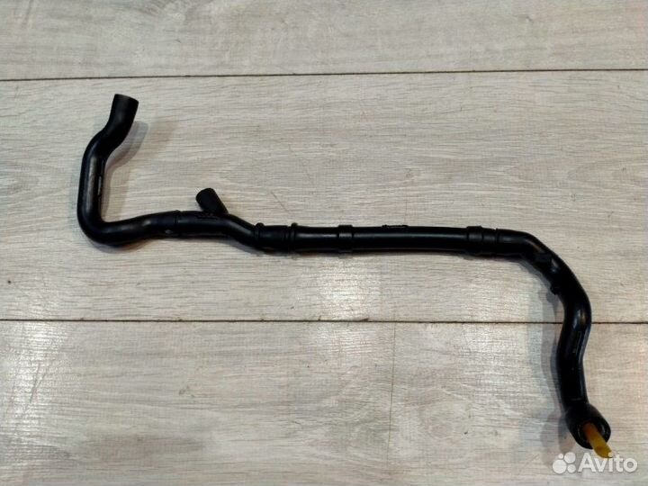 Трубка вентиляции картерных газов Mercedes-Benz