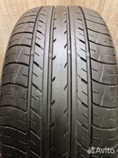 Yokohama BluEarth E70BZ 215/55 R17 94V